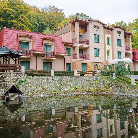 Hotel Loucky Litvinov Bagian luar foto